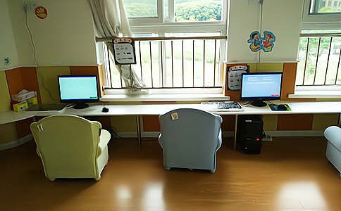 RFID應(yīng)用于自助借書臺 RFID應(yīng)用于自助借書臺